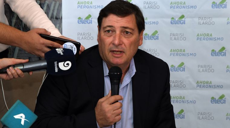 Omar Parisi buscará eliminar el ítem aula el próximo lunes 4 de septiembre. Foto: ALF PONCE MERCADO / MDZ