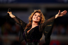 SHANIA TWAIN TUVO UNA VIDA DIFÍCIL. LA CANTANTE HABLÓ SOBRE LA ENFERMEDAD QUE PADECE.
