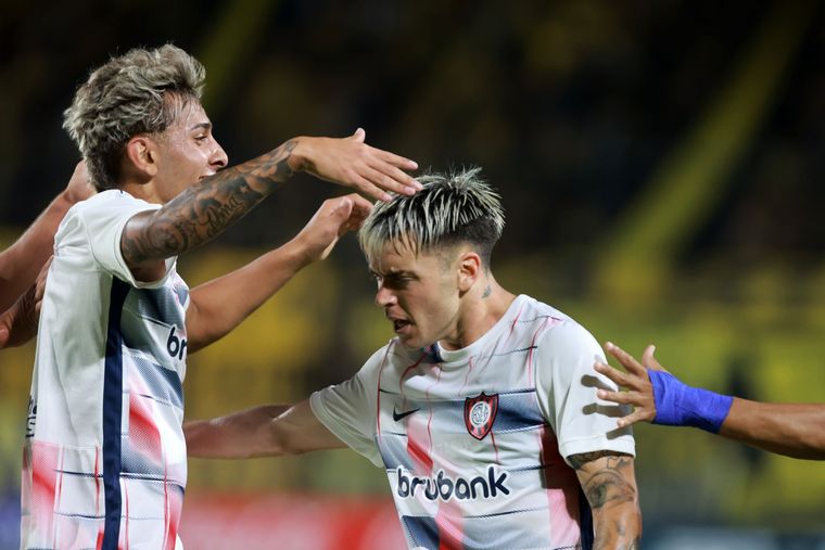 Reali marcó el gol del triunfo para San Lorenzo. Foto: Fotobaires