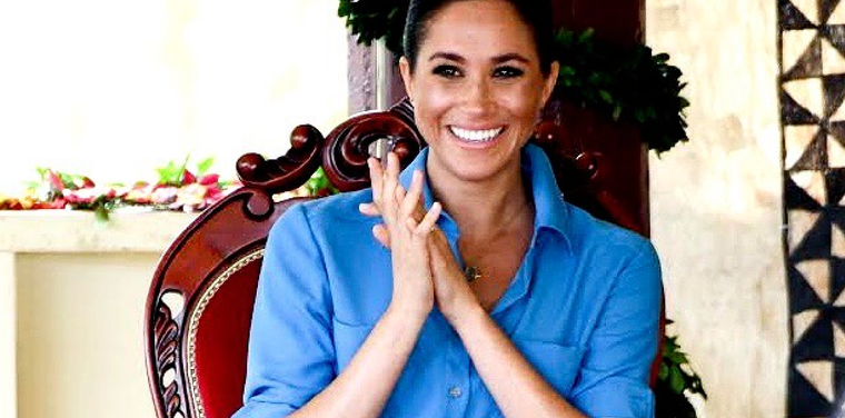 Meghan Markle volvió a apostar por Valentino, una de sus firmas preferidas. Foto: Instagram @sussexroyal