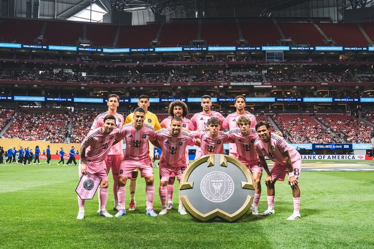 De Paul quiere sumarse al Inter Miami para jugar junto a Messi. De Paul quiere sumarse al Inter Miami para jugar junto a Messi.