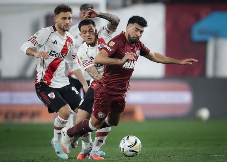 Un futbolista de River borrado por Coudet subió un picante posteo que luego borró tras la derrota ante Atlético Tucumán.