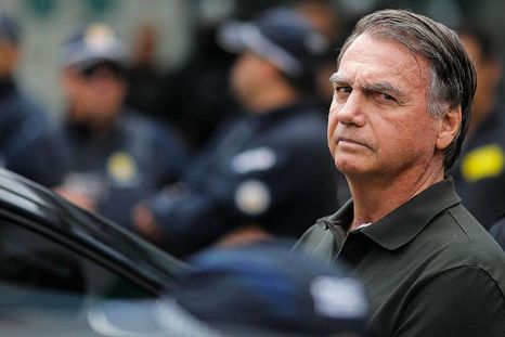 Durante el gobierno de Jair Bolsonaro se flexibilizaron las normas del control de armas. Durante el gobierno de Jair Bolsonaro se flexibilizaron las normas del control de armas.