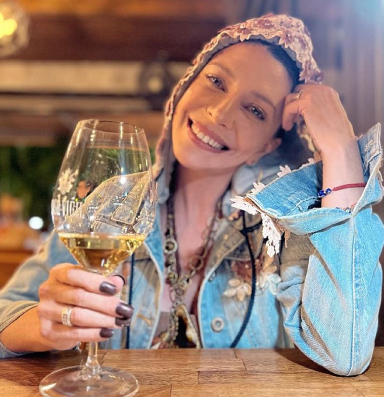 Mónica Ayos Mónica Ayos encanta en la red Foto: Instagram