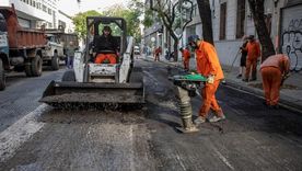 Plan Verano de repavimentación en la Ciudad: cuáles son las 200 avenidas y calles que estarán en obra entre enero y marzo. Plan Verano de repavimentación en la Ciudad: cuáles son las 200 avenidas y calles que estarán en obra entre enero y marzo.
