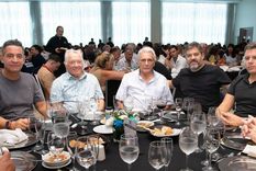 Carlos Bianco en la cumbre sindical en Mar del Plata