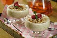 Así se hace hoy un buen arroz con leche.