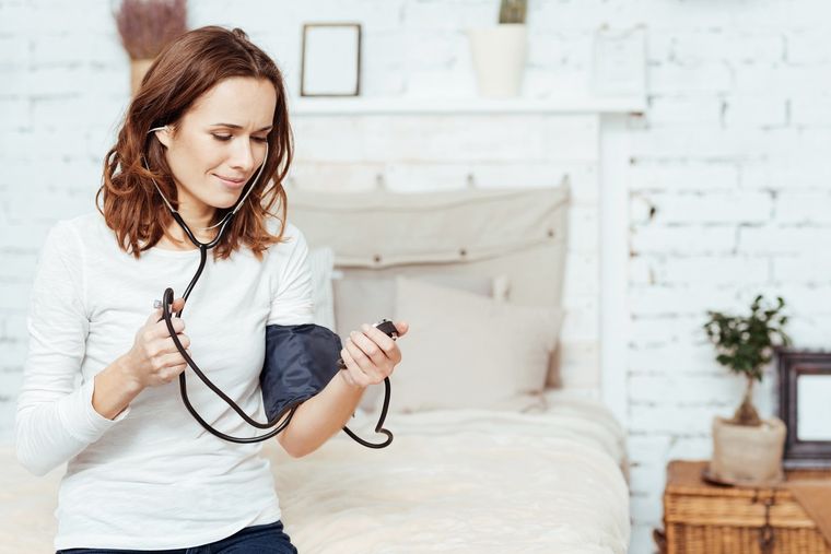 Las espinacas son ricas en potasio y también en otros nutrientes esenciales como el hierro y el calcio. Esta verdura es fundamental para contrarrestar la presión arterial Foto: Shutterstock