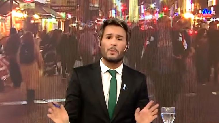 Tom&aacute;s Dente apunt&oacute; contra Ver&oacute;nica Llin&aacute;s.&nbsp;