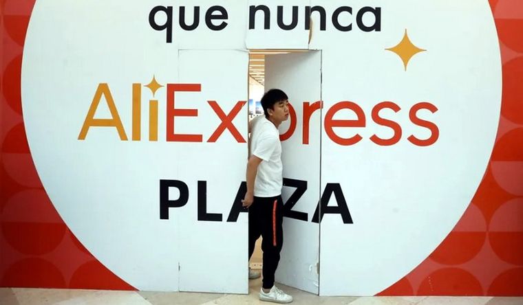 Una de las empresas que, en la Unión Europea, comercia, a través de Shein, muñecas sexuales. Foto Efe