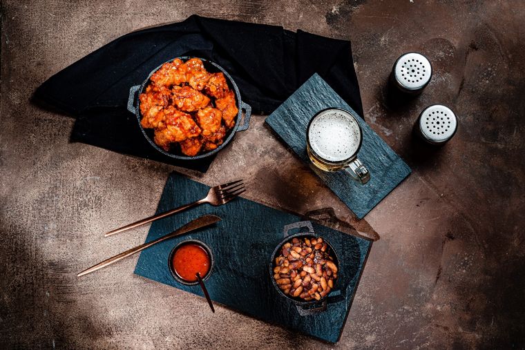 Pollo frito Una receta simple y en pocos pasos de pollo frito para hacer en minutos. Foto: Shutterstock