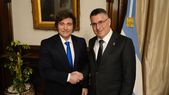 El presidente Javier Milei y el canciller de Israel, Gideon Saar, tras su encuentro en Casa Rosada este año El presidente Javier Milei y el canciller de Israel, Gideon Saar, tras su encuentro en Casa Rosada este año