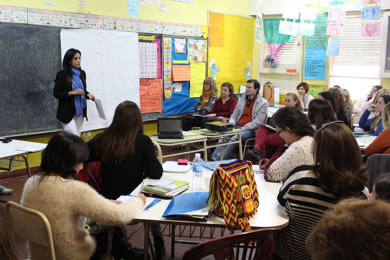 Existen innumerables ejemplos de alumnos que para poder aprender necesitaron de un andamiaje diferente. Existen innumerables ejemplos de alumnos que para poder aprender necesitaron de un andamiaje diferente.