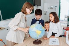 Estamos planteando la necesidad de recuperar una educación que brinde un conocimiento objetivo de todas las ciencias. Foto: Pexels Estamos planteando la necesidad de recuperar una educación que brinde un conocimiento objetivo de todas las ciencias. Foto: Pexels