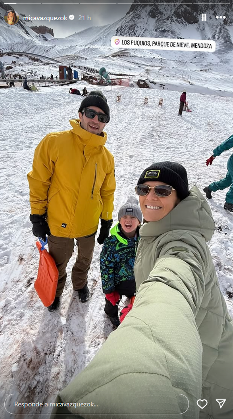 Disfrutando de la nieve. Foto: captura de pantalla Instagram/ @micavazquezok. Disfrutando de la nieve. Foto: captura de pantalla Instagram/ @micavazquezok.