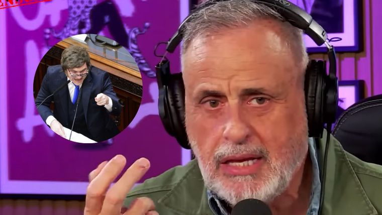 El periodista arremetió contra el jefe de Estado.&nbsp;