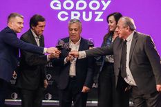 El brindis de las autoridades de Bodegas de argentina y las gubernamentales, en el 2024. Foto: Gentileza Bodegas de Argentina El brindis de las autoridades de Bodegas de argentina y las gubernamentales, en el 2024. Foto: Gentileza Bodegas de Argentina