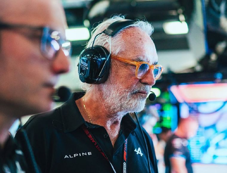 Steve Nielsen explicó cómo se organiza Alpine bajo el mando de Briatore. Steve Nielsen explicó cómo se organiza Alpine bajo el mando de Briatore.