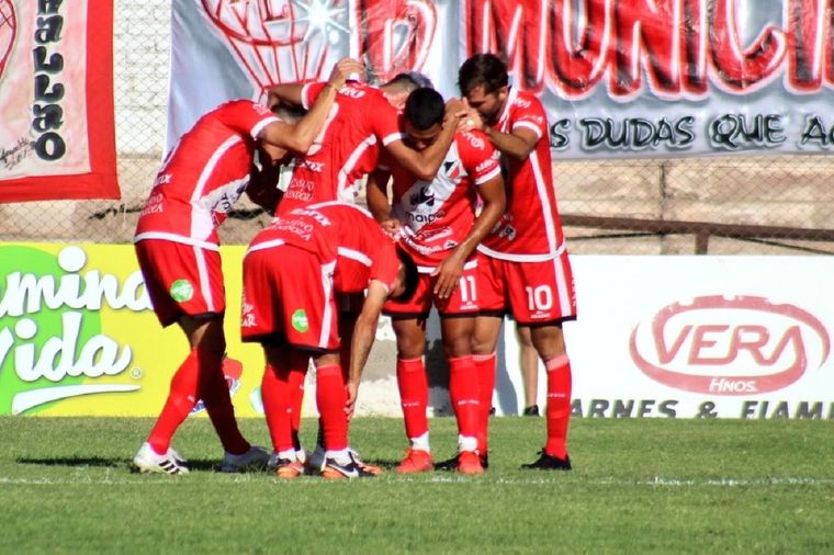 El Botellero pisó fuerte en Las Heras. Foto: Prensa Deportivo Maipú.
