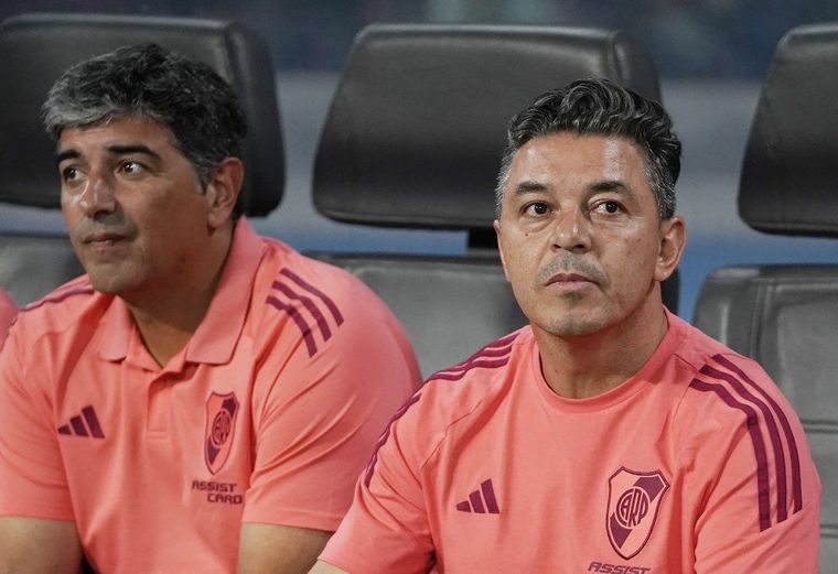 Gallardo explicó el porqué le dio la titularidad a Ledesma y le bajó el tono al polémico posteo que había hecho el arquero en la previa. Foto: Archivo