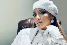 ¡Jennifer López te enseña cómo usar el blanco en todos tus estilos! Foto: El Intranews