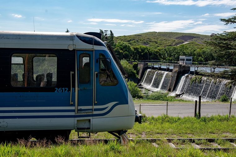 El Tren de las Sierras se traslada por hermosos paisajes de Córdoba Foto: Argentina.gob.ar