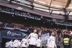 El furor por Lionel Messi cuando Inter Miami saltó al campo de juego de Vancouver Whitecaps. Foto: @InterMiamiCF