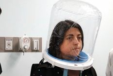 pandemia: asi son los cascos de oxigeno que comprara rodolfo suarez