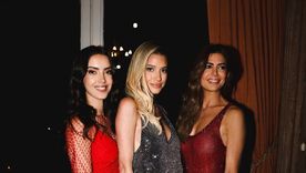 Juliana Awada se animó al full rojo y las transparencias para este evento mega chic Foto: Instagram