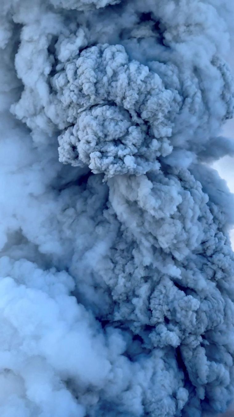 Las autoridades aseguraron que la erupción del Krasheninnikov no implicaba riesgo a poblaciones aledañas.