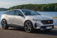 en francia ya suenan con un increible peugeot 4008
