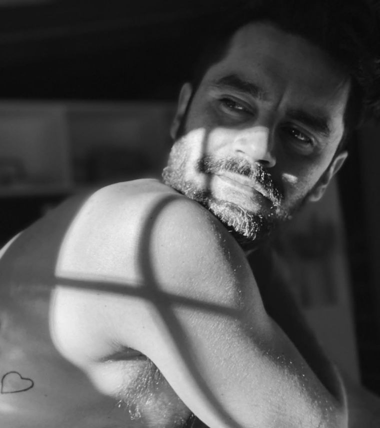 Gonzalo Heredia, posando. Gonzalo Heredia, posando.