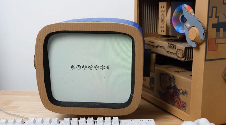 Así es la computadora hecha de cartón, que funciona y se volvió viral en Internet