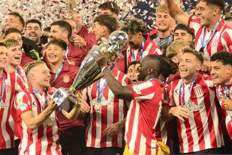 Estudiantes, además del título, se aseguró la clasificación a la Copa Libertadores. Estudiantes, además del título, se aseguró la clasificación a la Copa Libertadores.