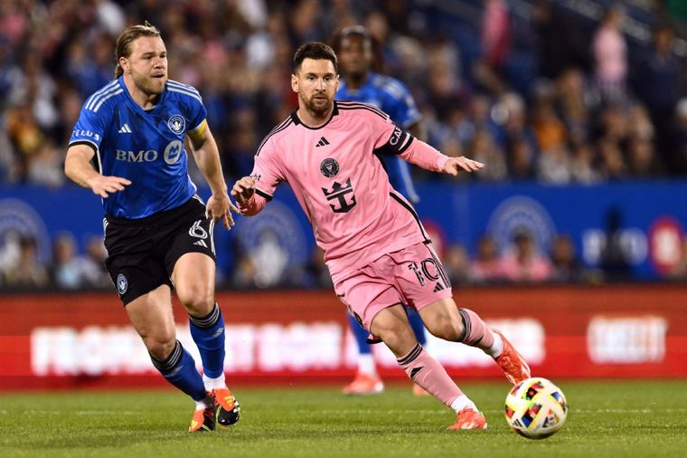 Messi enfrenta a Montreal. Foto: @M30Xtra