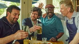 La serie de Netflix que hace reír con personajes controversiales. La serie de Netflix que hace reír con personajes controversiales.