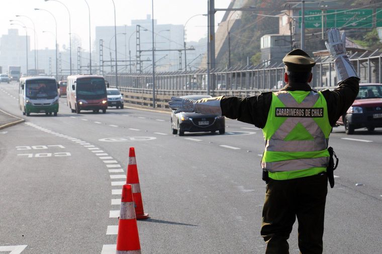 El control de Carabineros sobre la ruta en Valparaíso.&nbsp;