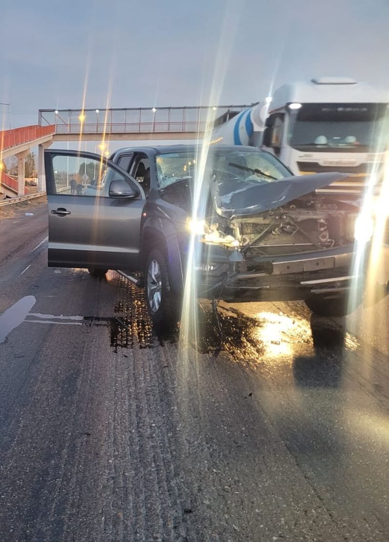 Tras el accidente, el transito en la zona quedo restringido mientras se realizaban las tareas de investigación. Tras el accidente, el transito en la zona quedo restringido mientras se realizaban las tareas de investigación.