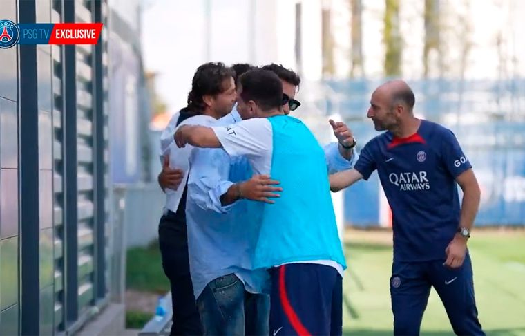 Messi y Lavezzi se reencontraron en el predio del PSG.