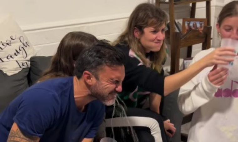 Fabián Cubero y Mica Viciconte le mandaron una terrible indirecta a Nicole Neumann Fue en un divertido video familiar Foto: @micaviciconte