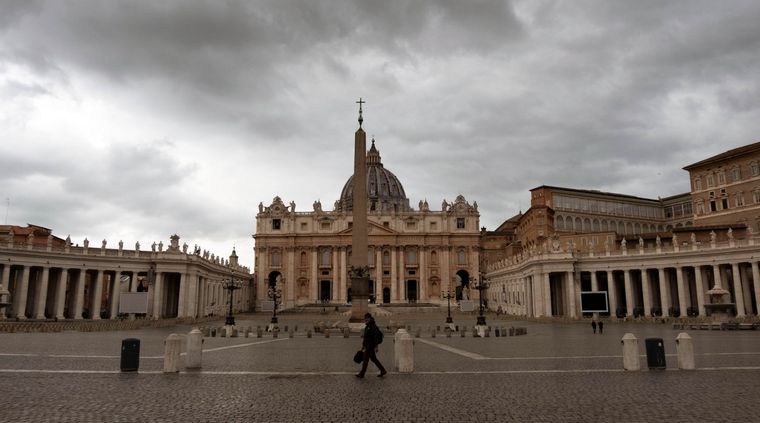 Desde el Vaticano pidieron que se combata los abusos sexuales que cometen clérigos y personas consagradas