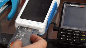 Recomiendan cautela antes de utilizar la tarjeta de crédito Foto: ALF PONCE MERCADO / MDZ. Recomiendan cautela antes de utilizar la tarjeta de crédito Foto: ALF PONCE MERCADO / MDZ.