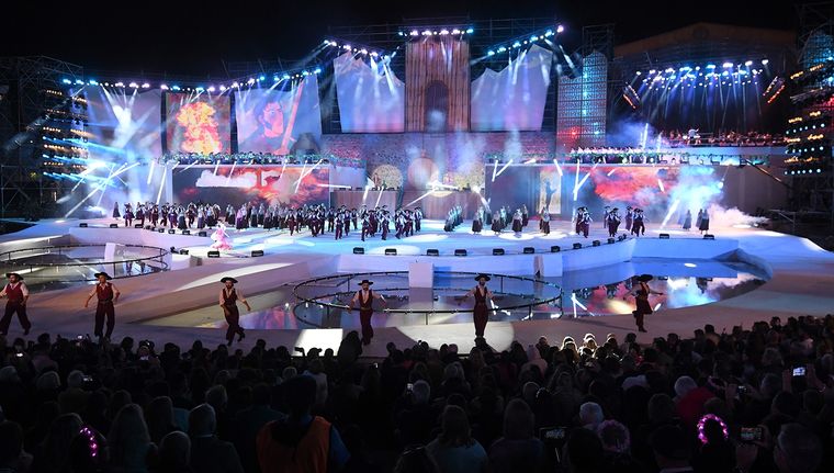 Las entradas para el Acto Central se agotaron en menos de una hora, pero en los próximos días saldrá un remanente. Las entradas para el Acto Central se agotaron en menos de una hora, pero en los próximos días saldrá un remanente.