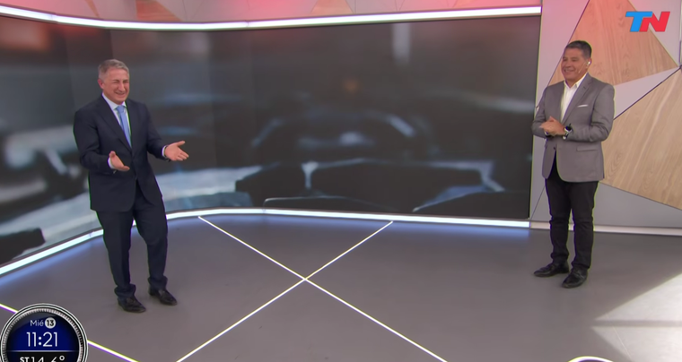 Los periodistas no pudieron contener la risa. Los periodistas no pudieron contener la risa.