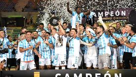 Un futbolista campeón con Racing está dispuesto a regresar si lo buscan.