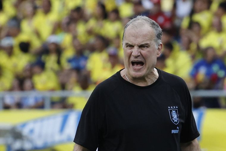 Bielsa habló tras la igualdad ante los Cafeteros. Foto: EFE