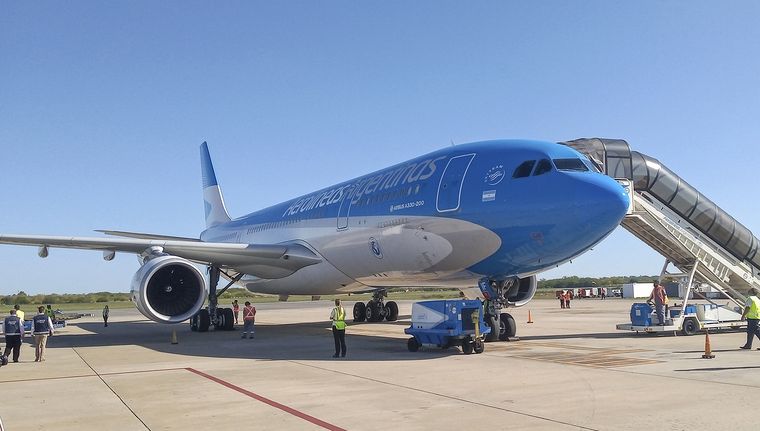 La posición dominante de Aerolíneas Argentinas en el mercado de cabotaje se mantiene pese a la competencia de compañías low cost Foto: NA