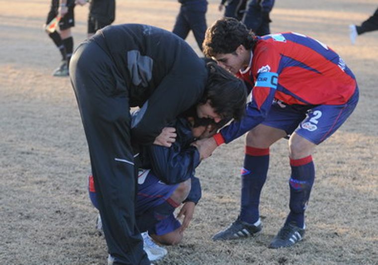 La felicidad de los pibes del Matador. Foto: Alf Ponce