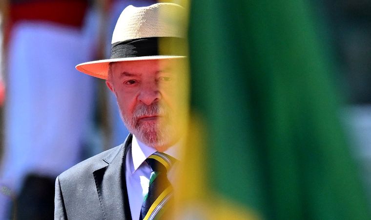 A los 80 años, Lula buscará un cuarto mandato no consecutivo con el respaldo de la coalición oficialista.