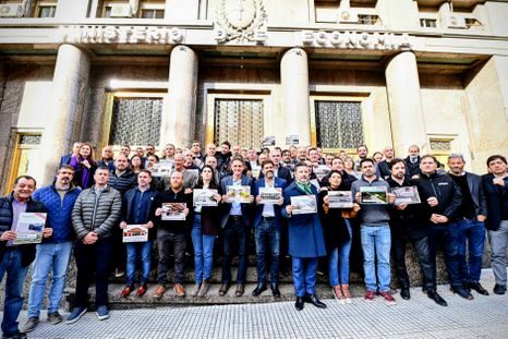 Intendentes K se habían manifestado frente a Economía en 2024 Intendentes K se habían manifestado frente a Economía en 2024